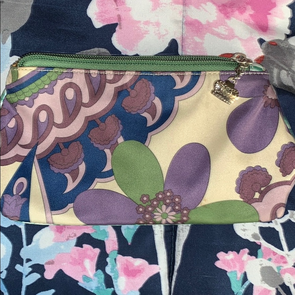Kathy Van Zeeland makeup bag